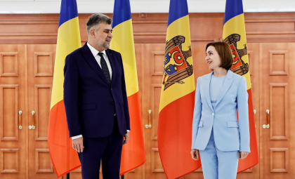 Marcel Ciolacu o felicită pe Maia Sandu pentru „o victorie uriașă”, în ciuda unui „mecanism infernal pus la punct de Rusia: „Moldovenii au scris istorie” Marcel Ciolacu o felicită pe Maia Sandu pentru „o victorie uriașă”, în ciuda unui „mecanism infernal pus la punct de Rusia: „Moldovenii au scris istorie”