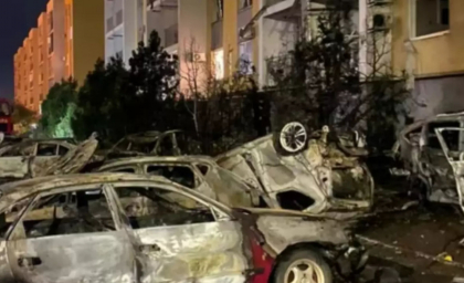 Rușii bombardează puternic Odesa și se apropie de un oraș-cheie pe linia frontului: două blocuri de locuințe distruse și un civil ucis Rușii bombardează puternic Odesa și se apropie de un oraș-cheie pe linia frontului: două blocuri de locuințe distruse și un civil ucis