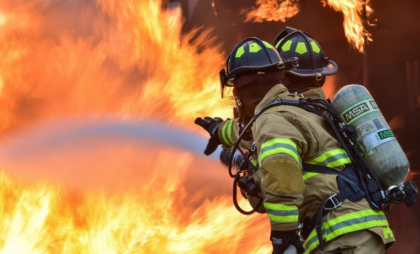 Zece nou-născuţi au murit într-un incendiu într-un spital din India. Alţi 16 nou-născuţi sunt în stare critică
