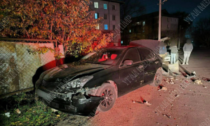 A avariat două maşini parcate, după ce s-a urcat băut la volan: Isprava unui șofer din stânga Nistrului - FOTO