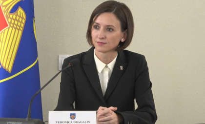Veronica Drăgălin a rămas fără pază de stat. PA anunță că nu cunoaște motivul Veronica Drăgălin a rămas fără pază de stat. PA anunță că nu cunoaște motivul