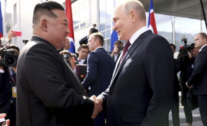 Kim Jong Un i-a trimis noi arme lui Putin pentru războiul din Ucraina Kim Jong Un i-a trimis noi arme lui Putin pentru războiul din Ucraina