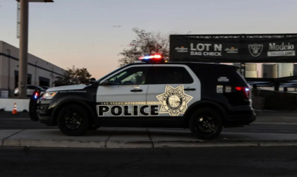 Un bărbat din Las Vegas care a sunat la numărul de urgență pentru a cere ajutor a fost ucis de poliție în propria casă