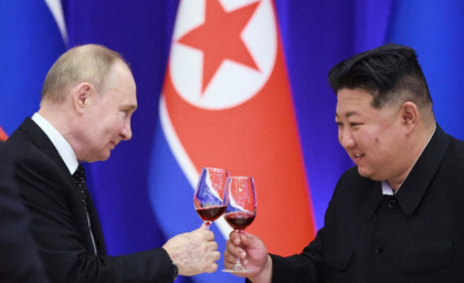 Ce îi oferă Putin lui Kim în schimbul soldaților trimiși să lupte în Kursk. „Au fost livrate Coreei de Nord echipamente”
Ce îi oferă Putin lui Kim în schimbul soldaților trimiși să lupte în Kursk. „Au fost livrate Coreei de Nord echipamente”