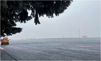 Atenție, călători. Pot apărea abateri de la orarul zborurilor pe Aeroportul Internațional Chișinău din cauza ceții - FOTO Atenție, călători. Pot apărea abateri de la orarul zborurilor pe Aeroportul Internațional Chișinău din cauza ceții - FOTO
