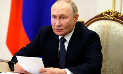 Propagandistul Kremlinului anunță că Putin poate ataca fără niciun avertisment țări NATO din Europa, inclusiv România
Propagandistul Kremlinului anunță că Putin poate ataca fără niciun avertisment țări NATO din Europa, inclusiv România