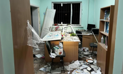 Fragmente de drone ruseşti au lovit clădiri din Kiev, inclusiv o policlinică. Cel puţin o persoană a fost rănită
