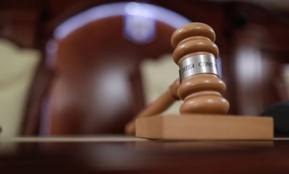 Curtea Constituțională a României decide azi soarta alegerilor prezidențiale, după renumărarea tuturor voturilor
Curtea Constituțională a României decide azi soarta alegerilor prezidențiale, după renumărarea tuturor voturilor