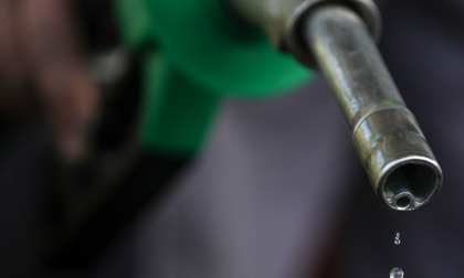 Săptămâna începe cu scumpiri la carburanți. Noile prețuri stabilite de ANRE - FOTO Săptămâna începe cu scumpiri la carburanți. Noile prețuri stabilite de ANRE - FOTO