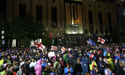 Kremlinul consideră că protestele din Georgia oferă indicii ale unei tentative de revoluţie de tip ucrainean