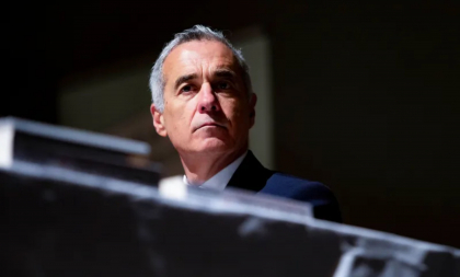 Politico: Călin Georgescu, „Trump de România”, pune ochii pe companiile străine. „Poporul român, nu străinii, să aibă proprietăți în țara mea” Politico: Călin Georgescu, „Trump de România”, pune ochii pe companiile străine. „Poporul român, nu străinii, să aibă proprietăți în țara mea”
