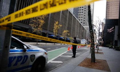 Directorul celei mai mari companii de asigurări de sănătate din SUA, împuşcat mortal la New York
Directorul celei mai mari companii de asigurări de sănătate din SUA, împuşcat mortal la New York
