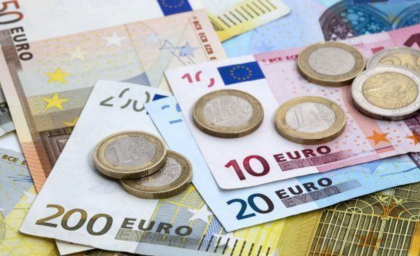 Curs valutar BNM pentru 5 decembrie. Cât costă astăzi un euro și un dolar - FOTO Curs valutar BNM pentru 5 decembrie. Cât costă astăzi un euro și un dolar - FOTO