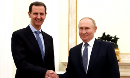 Bashar al-Assad a fugit din Siria pentru că Rusia nu a vrut să-l mai protejeze, susține Donald Trump
 Bashar al-Assad a fugit din Siria pentru că Rusia nu a vrut să-l mai protejeze, susține Donald Trump
