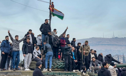 Premierul sirian a ajuns la acord cu rebelii să predea puterea. Preţul petrolului a crescut cu mai mult de 1% Premierul sirian a ajuns la acord cu rebelii să predea puterea. Preţul petrolului a crescut cu mai mult de 1%
