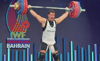 Reușită de excepție: Halterofilul Marin Robu a cucerit medalia de bronz Reușită de excepție: Halterofilul Marin Robu a cucerit medalia de bronz