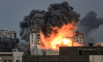 Israelul a ucis cel puţin 66 de palestinieni după ce a lovit un oficiu poştal din Gaza folosit ca adăpost Israelul a ucis cel puţin 66 de palestinieni după ce a lovit un oficiu poştal din Gaza folosit ca adăpost