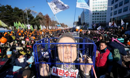 LIVE TEXT. Coreea de Sud: Parlamentul a votat pentru suspendarea președintelui Yoon în timp ce afară era un protest masiv contra acestuia. Premierul a devenit președinte interimar. Soarta lui Yoon va fi decisă de Curtea Constituțională - VIDEO
