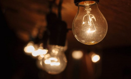 Autoritățile anteționează. Pe reţelele de socializare se distribuie un nou fals, în care se spune că de mâine în Moldova nu va fi energie electrică: „Informația este falsă”