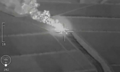 Tren rusesc cu 40 de rezervoare de combustibil, distrus într-un atac combinat cu drone și rachete HIMARS - VIDEO