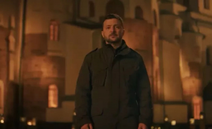Al treilea Crăciun pe vreme de război. Zelenski: Astăzi suntem cot la cot. Nu ne vom pierde