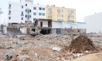 Condamnare la închisoare pentru proprietarul și arhitectul unui hotel din Turcia unde au murit 72 de oameni la cutremurul din 2023