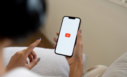 Autoritățile ruse au început blocarea de facto a platformei YouTube: traficul s-a prăbușit cu 80% Autoritățile ruse au început blocarea de facto a platformei YouTube: traficul s-a prăbușit cu 80%