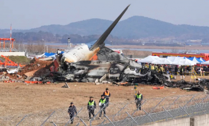 Un avion de pasageri cu 181 oameni la bord s-a prăbușit pe un aeroport din Coreea de Sud. Cum s-a produs tragedia. Doar două persoane au supraviețuit– VIDEO