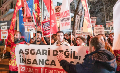 Proteste anti-guvernamentale la Ankara. Manifestanții, nemulțumiți de cuantumul majorării salariului minim