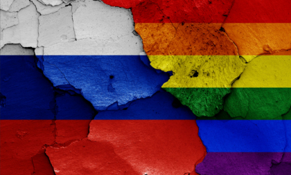 Rusia: O persoană reținută pentru că a organizat „călătorii LGBT” a murit în arestul preventiv Rusia: O persoană reținută pentru că a organizat „călătorii LGBT” a murit în arestul preventiv