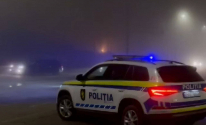 Atenție, șoferi. Pe întreg teritoriul țării persistă ceață densă, iar vizibilitatea este redusă. Recomandările poliției