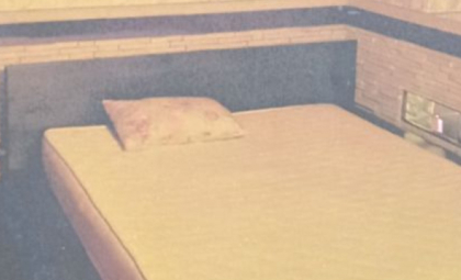 Convingea tinere să presteze servicii sexuale pentru oameni de afaceri și sportivi, în sauna sa: Un bărbat din Chișinău - trimis pe banca acuzaților, după cinci ani de „activitate”