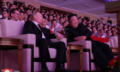 „2025 va fi primul an de victorie în război în secolul XXI, când armata şi poporul rus vor învinge”. Previziunile lui Kim înainte de Anul Nou, într-o scrisoare pentru Putin „2025 va fi primul an de victorie în război în secolul XXI, când armata şi poporul rus vor învinge”. Previziunile lui Kim înainte de Anul Nou, într-o scrisoare pentru Putin