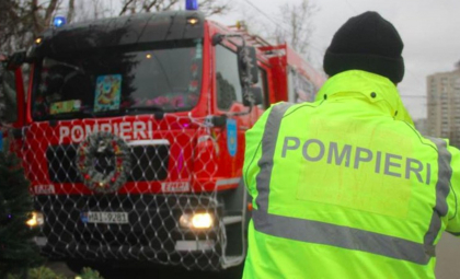 Sute de salvatori și pompieri, pregătiți de Revelion: Intervenții rapide pentru siguranța cetățenilor Sute de salvatori și pompieri, pregătiți de Revelion: Intervenții rapide pentru siguranța cetățenilor