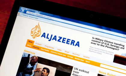 Scandal fără precedent între televiziunea Al Jazeera și Autoritatea Palestiniană, care i-a suspendat transmisia pentru „incitare la răzvrătire”. „O încercare de a masca realitatea”, răspund jurnaliștii Scandal fără precedent între televiziunea Al Jazeera și Autoritatea Palestiniană, care i-a suspendat transmisia pentru „incitare la răzvrătire”. „O încercare de a masca realitatea”, răspund jurnaliștii