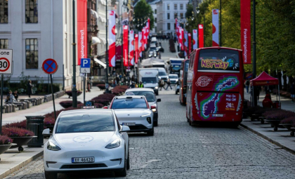 Țara în care nu se mai vând mașini pe benzină și motorină. Toată lumea cumpără electrice