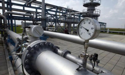 UE ar trebui să plafoneze preţul gazelor la 60 de euro pentru un megawatt pentru a evita un posibil şoc al preţurilor la energie, susţine ministrul Energiei din Italia UE ar trebui să plafoneze preţul gazelor la 60 de euro pentru un megawatt pentru a evita un posibil şoc al preţurilor la energie, susţine ministrul Energiei din Italia