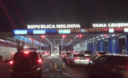 Atenție, călători. S-au format din nou ambuteiaje la vama Leușeni, Sculeni, Costești și Cahul, pe sensul de ieșire din țară - FOTO