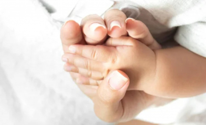 Vești bune pentru familiile cu copii: Indemnizația unică la nașterea bebelușului a fost majorată Vești bune pentru familiile cu copii: Indemnizația unică la nașterea bebelușului a fost majorată