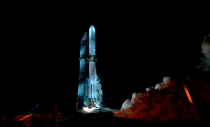 Compania spaţială a lui Jeff Bezos se pregăteşte pentru primul zbor al lansatorului său cu încărcătură grea