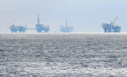 Joe Biden va interzice noi exploatări petroliere în apele teritoriale ale SUA din Atlantic şi Pacific Joe Biden va interzice noi exploatări petroliere în apele teritoriale ale SUA din Atlantic şi Pacific