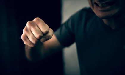 Șocant. Și-a omorât în bătaie propriul tată.
Un bărbat din Fălești - trimis în judecată
Șocant. Și-a omorât în bătaie propriul tată.
Un bărbat din Fălești - trimis în judecată