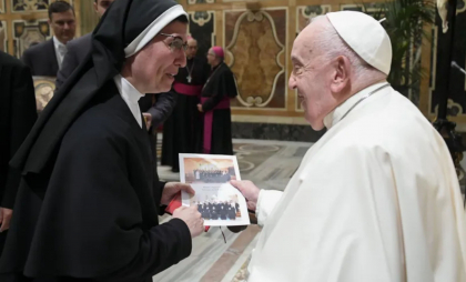 Papa Francisc a numit în premieră o femeie să conducă un „minister” al Vaticanului, însă nu toată lumea e convinsă că ea va avea putere reală Papa Francisc a numit în premieră o femeie să conducă un „minister” al Vaticanului, însă nu toată lumea e convinsă că ea va avea putere reală