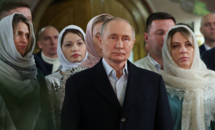 Putin a participat la slujba de Crăciun la Moscova. Ce a declarat patriarhul Kirill despre rușii care mor în războiul din Ucraina Putin a participat la slujba de Crăciun la Moscova. Ce a declarat patriarhul Kirill despre rușii care mor în războiul din Ucraina