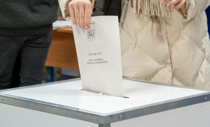 POLITICO: România stabileşte o nouă dată a alegerilor, dar riscă acelaşi rezultat POLITICO: România stabileşte o nouă dată a alegerilor, dar riscă acelaşi rezultat