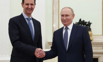 Un înalt general din Iran surprinde pe toată lumea și acuză dur Rusia pentru eșecul din Siria: „Au aruncat bombe în deșert” Un înalt general din Iran surprinde pe toată lumea și acuză dur Rusia pentru eșecul din Siria: „Au aruncat bombe în deșert”