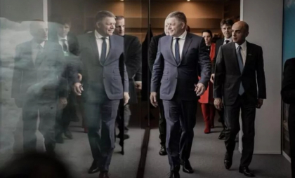 Slovacia ar putea opri ajutorul pentru Ucraina, avertizează Robert Fico, premierul de extremă dreapta, apropiat al dictatorului Putin Slovacia ar putea opri ajutorul pentru Ucraina, avertizează Robert Fico, premierul de extremă dreapta, apropiat al dictatorului Putin