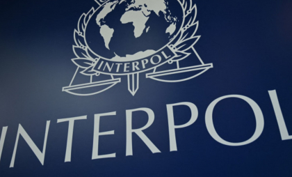 Interpol a publicat un nou tip de alertă internațională. Ce este „notificarea argintie” Interpol a publicat un nou tip de alertă internațională. Ce este „notificarea argintie”