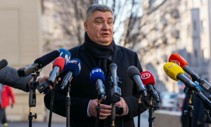 Zoran Milanović a marcat victoria zdrobitoare în alegeri. Președintele în funcție al Croației a obținut peste 74% din voturi Zoran Milanović a marcat victoria zdrobitoare în alegeri. Președintele în funcție al Croației a obținut peste 74% din voturi