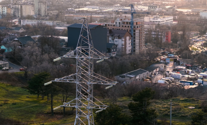 Energocom a găsit soluții pentru a acoperi integral deficitul de 484 MWh necesari pentru astăzi şi nu va apela la energia de urgență: „Nu avem deficit de energie” Energocom a găsit soluții pentru a acoperi integral deficitul de 484 MWh necesari pentru astăzi şi nu va apela la energia de urgență: „Nu avem deficit de energie”